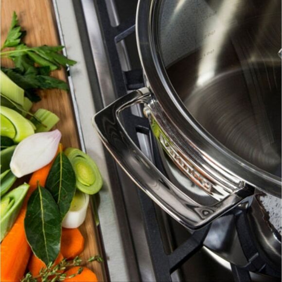 Viking Contemporary 3-Ply 8QT Stockpot w/Lid - Picture 5 of 10